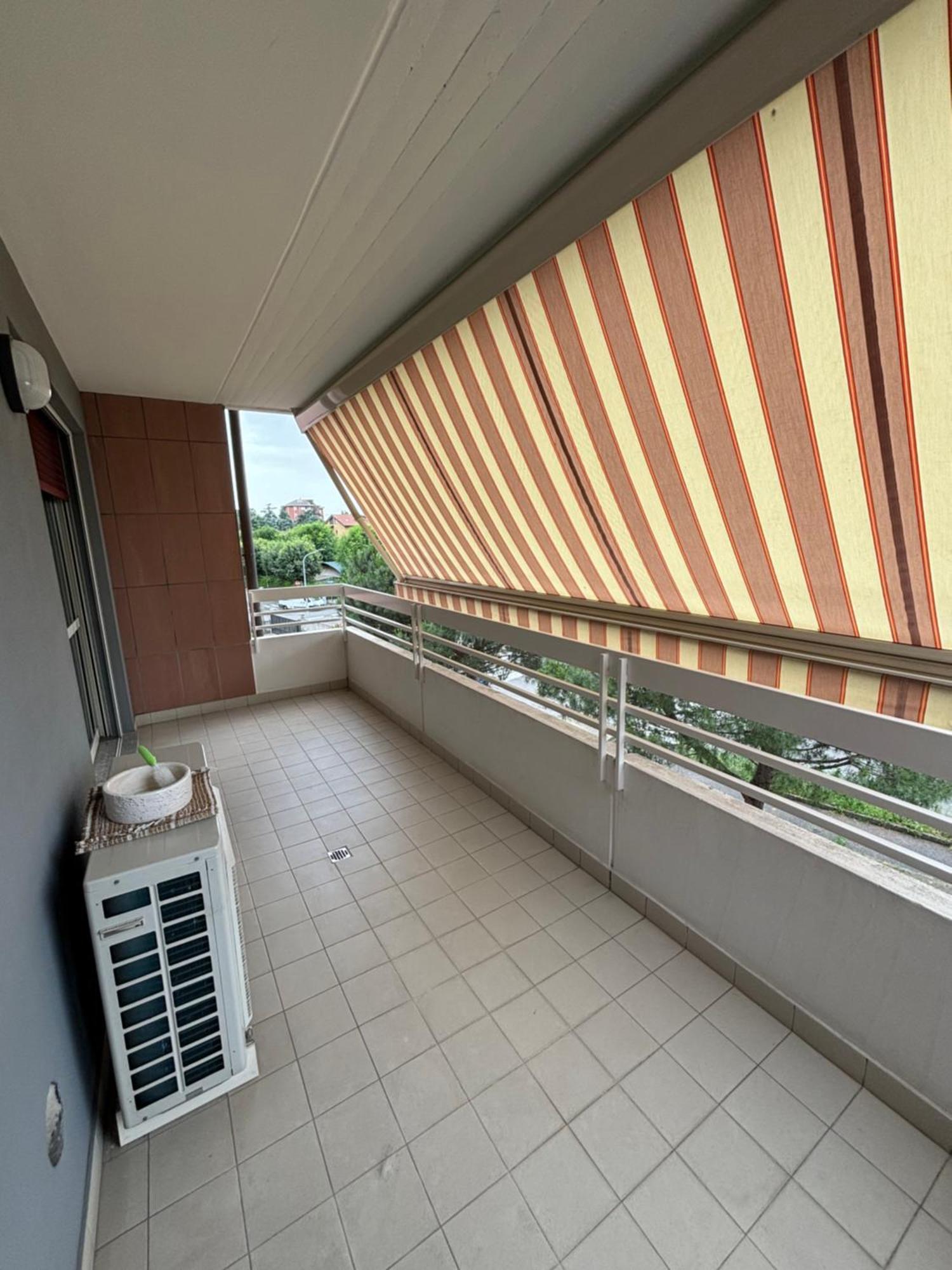 Casa Rino- Rho Fiera Apartment ภายนอก รูปภาพ