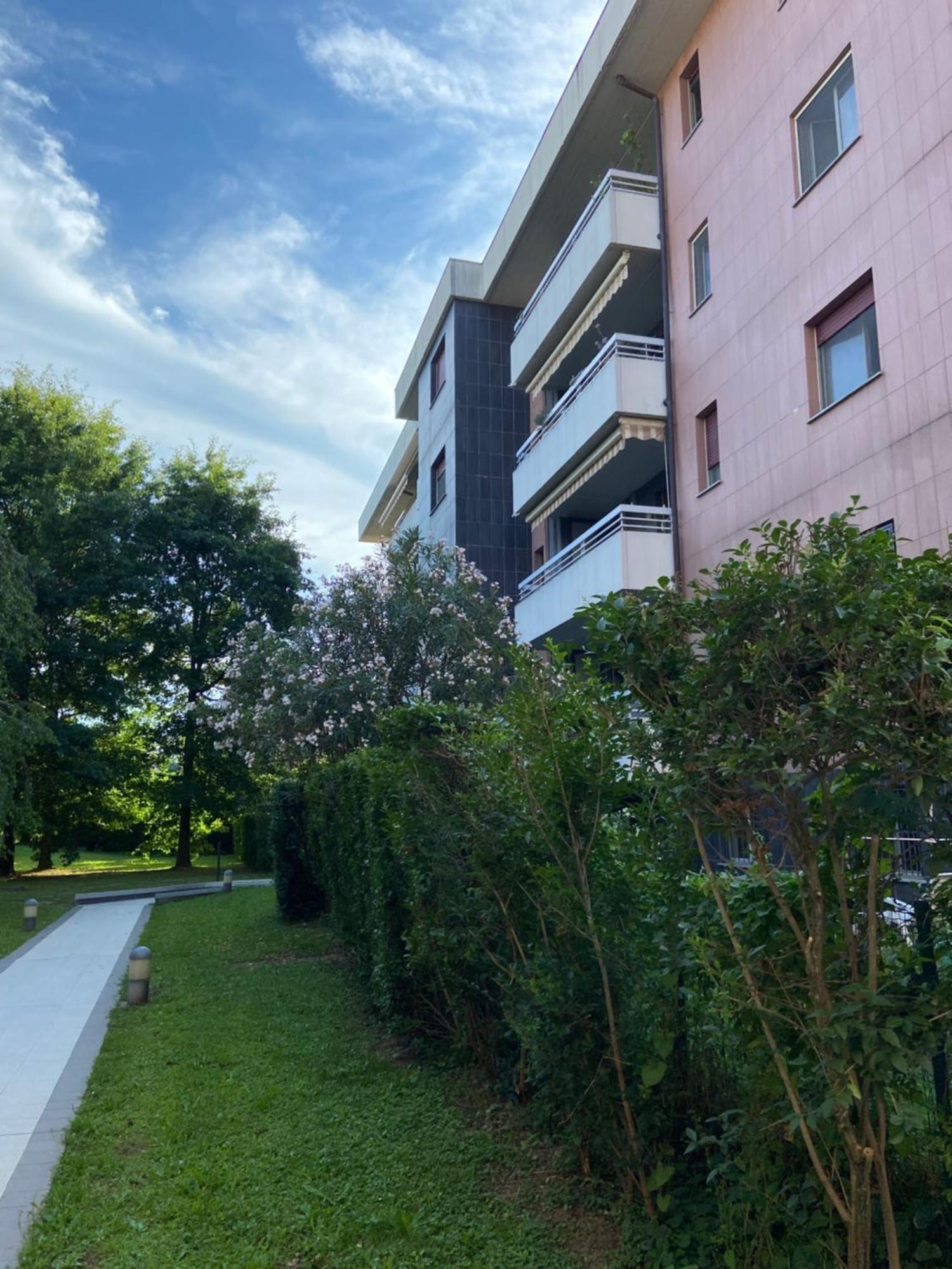 Casa Rino- Rho Fiera Apartment ภายนอก รูปภาพ